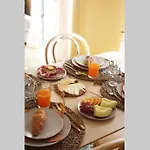 Апартаменты Easy4stay By Center Ii